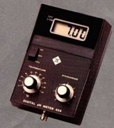 Portable digital pH/millivolt meter
